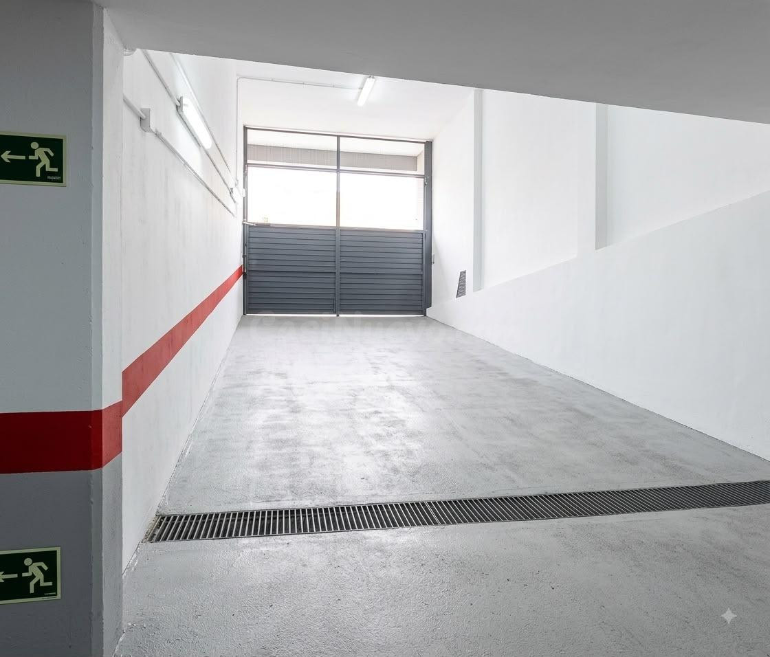 Invierte en tu plaza de garaje en Armilla desde 8.800€ - foto 2