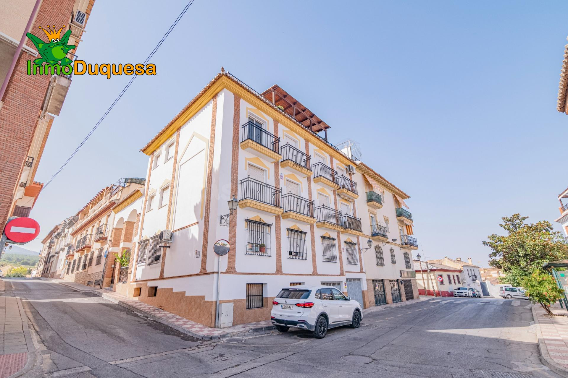 Piso de 3 Dorm. con PLAZA DE APARCAMIENTO (Sin ascensor)