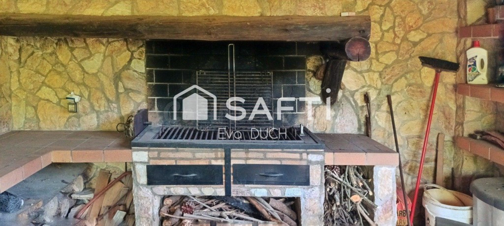 Casa independiente con piscina y barbacoa en Sils - foto 3
