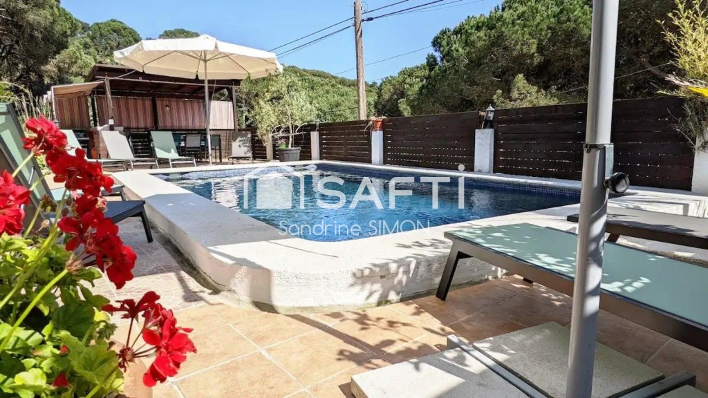 LICENCIA TURISTICA PISCINA cerca de Lloret de mar - foto 4