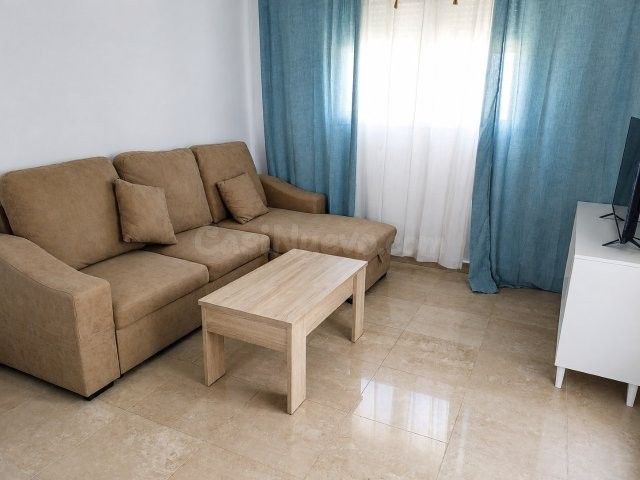 ALQUILER DE CORTA TEMPORADA   SEPTIEMBRE A JUNIO   DÚPLEX CON VISTAS AL MAR