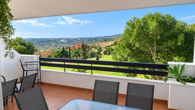 APARTAMENTO EXCLUSIVO CON VISTAS IMPRESIONANTES - foto 2