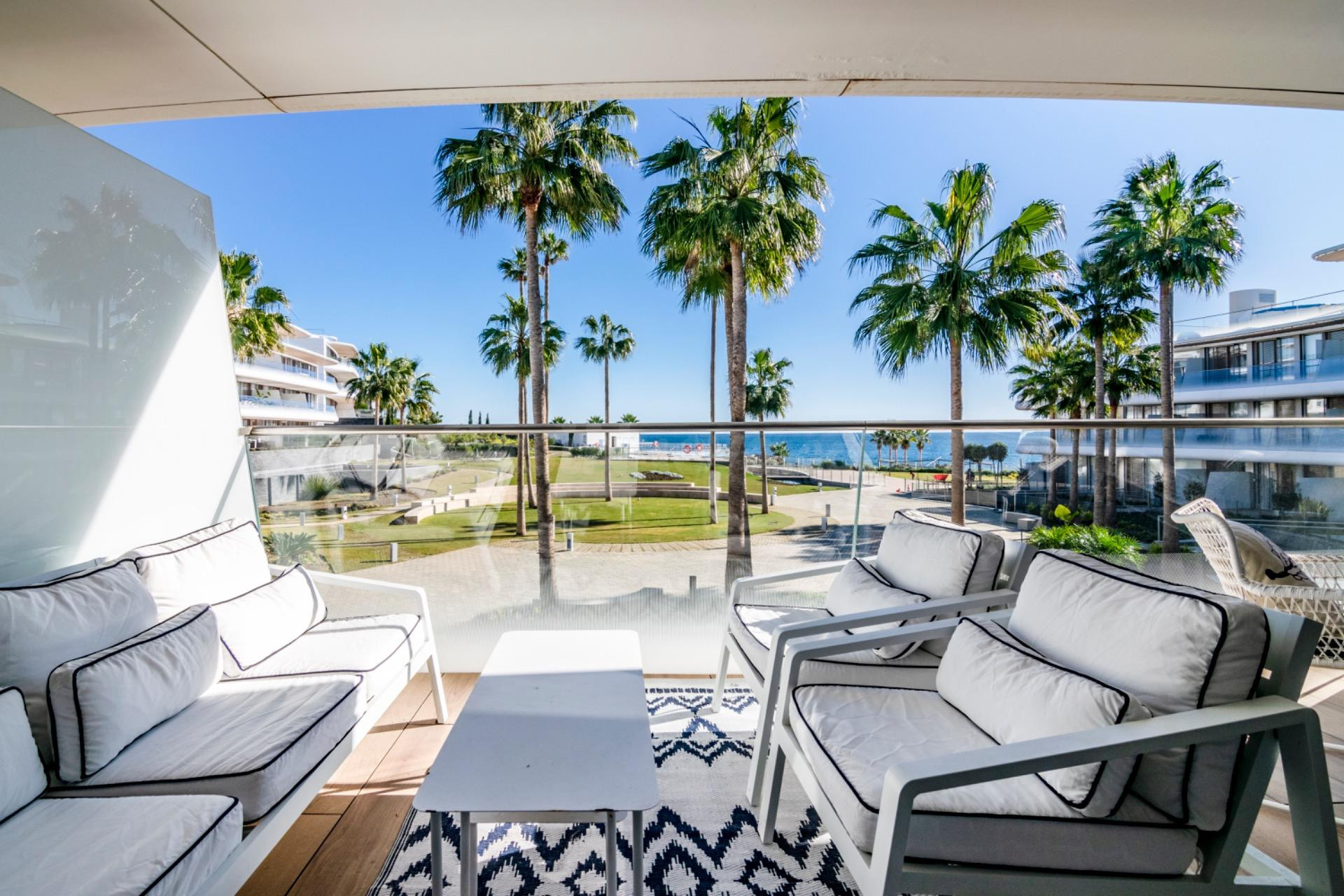 Apartamento de 2 dormitorios en The Edge Estepona - foto 3