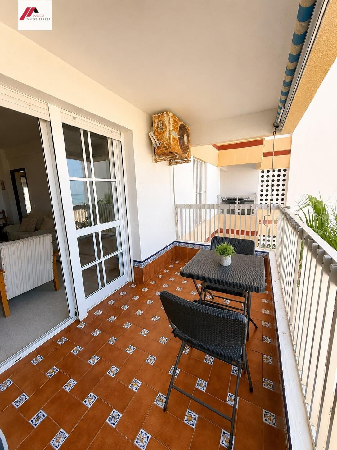 Vivienda en primera línea de playa en Valdelagrana - foto 5