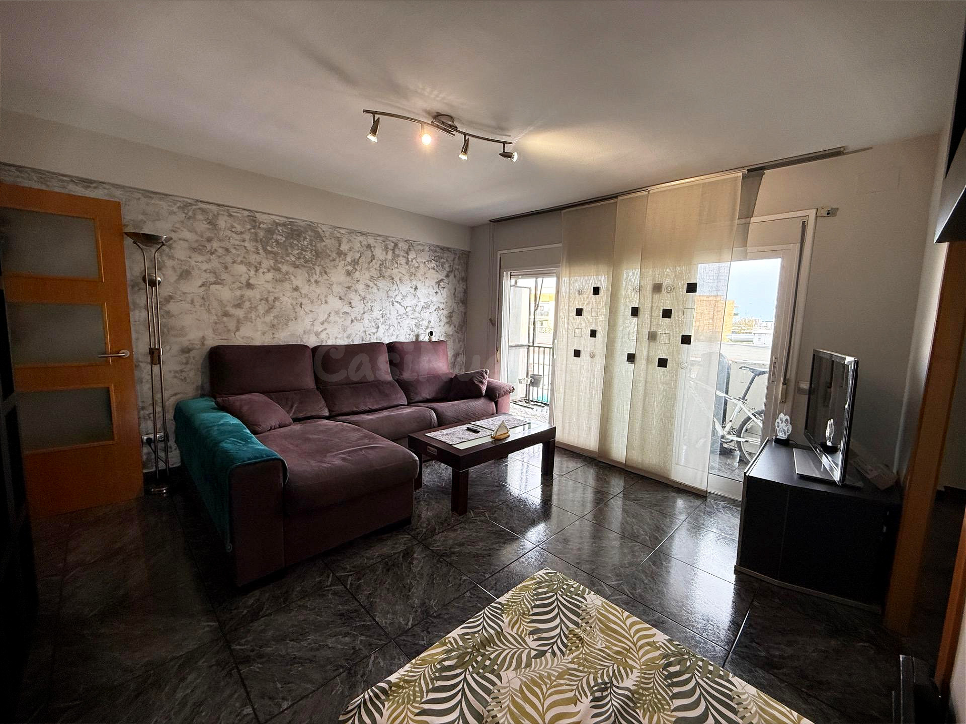 Piso en venta calle Riu Montsant - foto 3