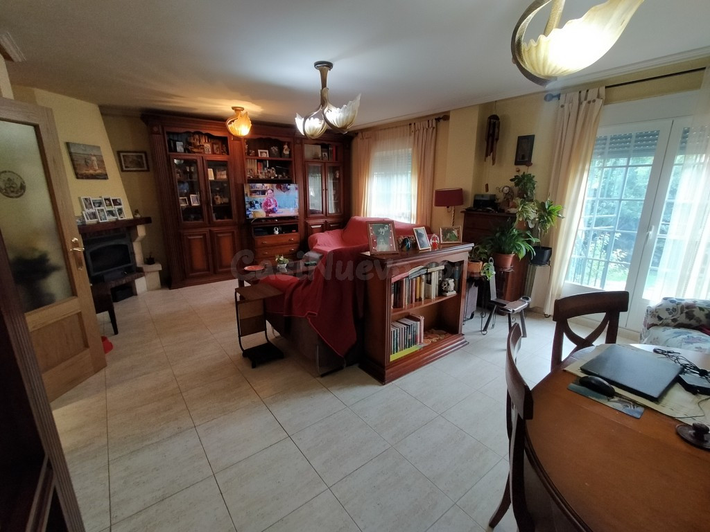 Casa-Chalet en Venta en Renedo De Esgueva Valladolid - foto 3