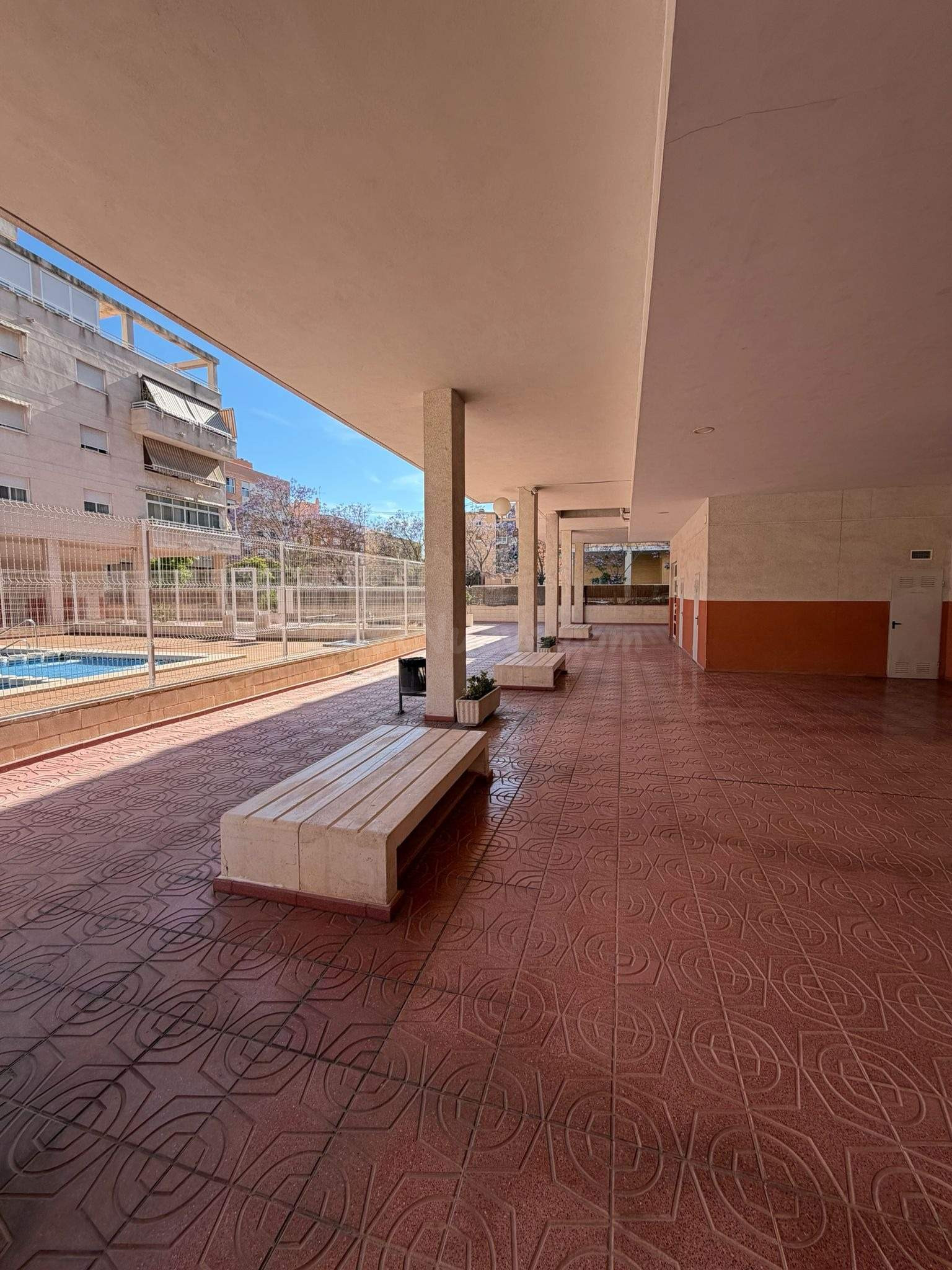 Amplio y Luminoso Apartamento en Altozano, Alicante - foto 3