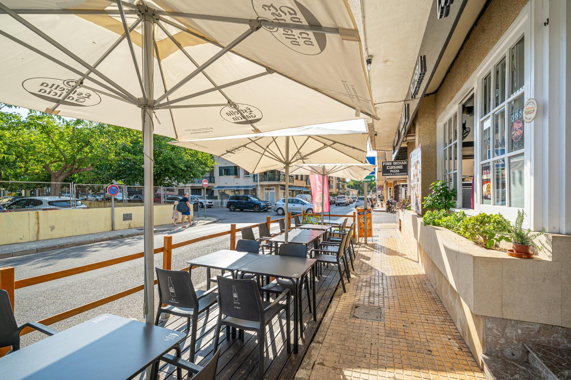 TRASPASO DE RESTAURANTE DE COMIDA INDIA - PUERTO DE POLLENÇA
