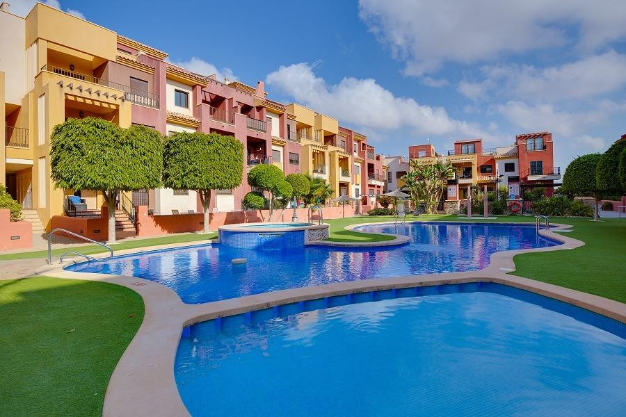 Dúplex con SPA, solárium y vistas al mar en Lomas de Cabo Roig