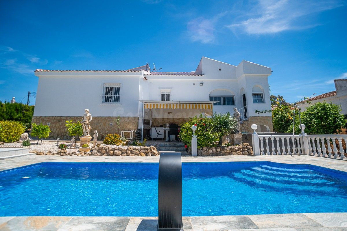 Villa 3 habitaciones 246m² en venta - La marina - foto 2