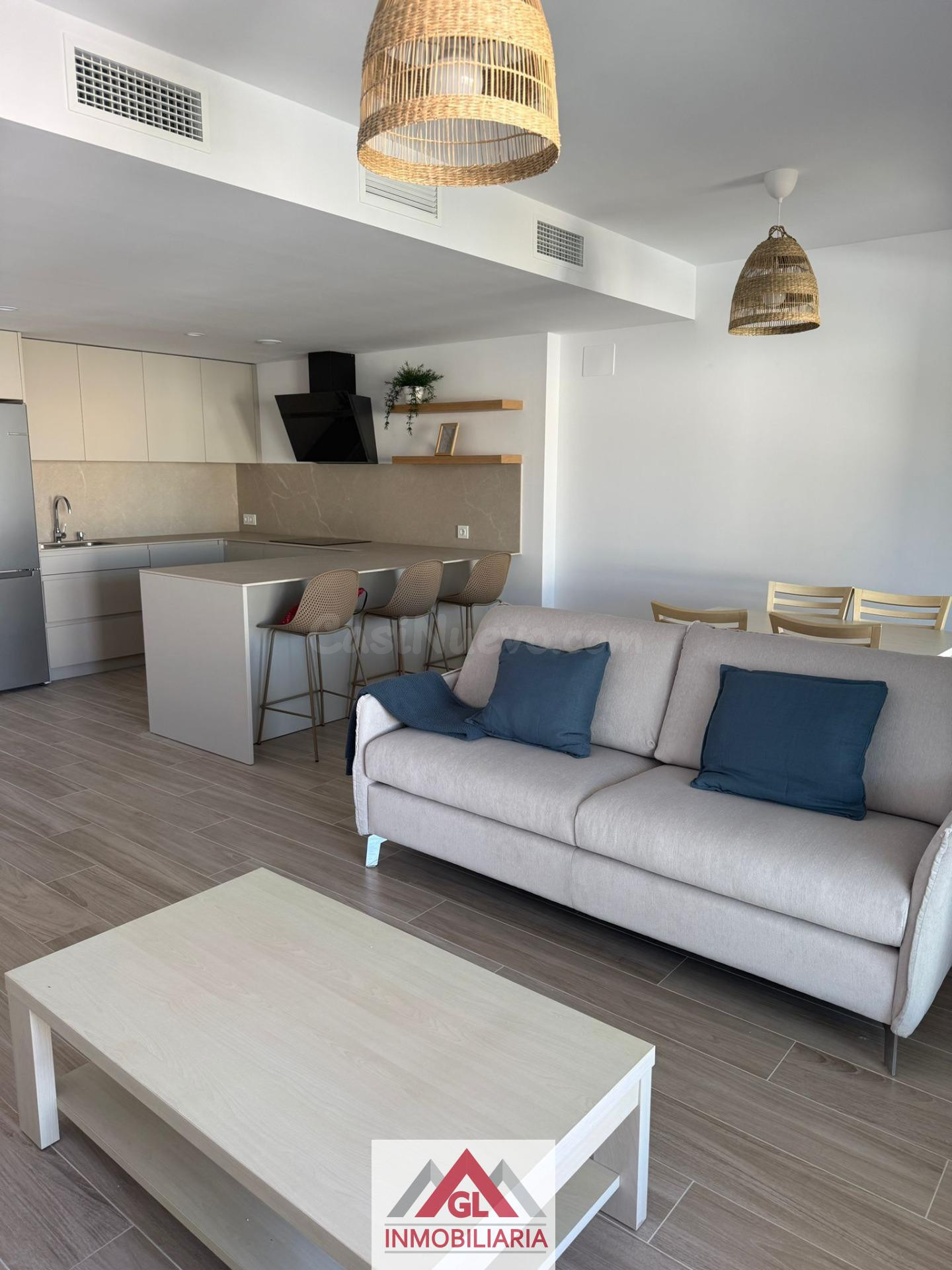 VIVIENDA EN ALQUILER ANUAL EN URBANIZACIÓN PRIVADA!!! - foto 5