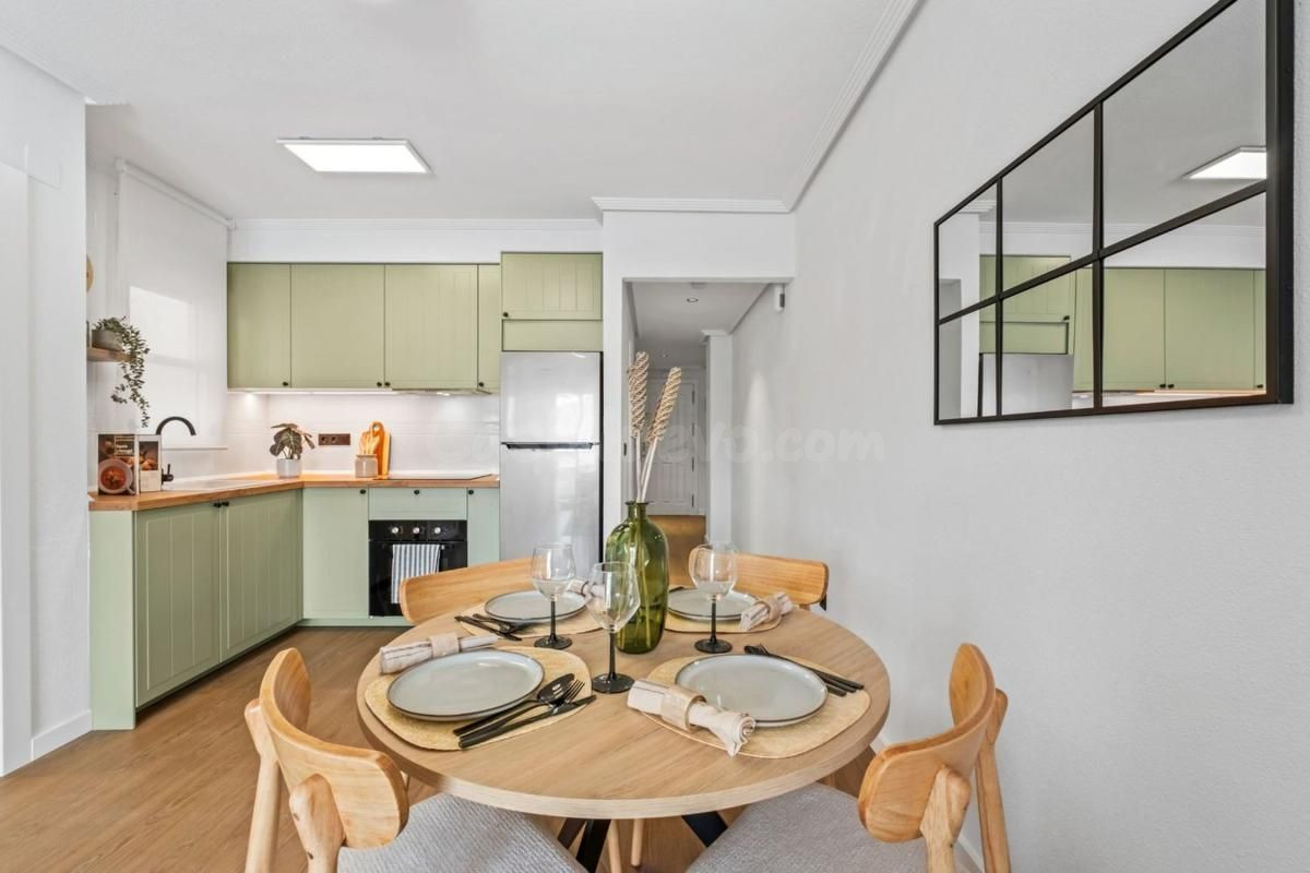 Apartamento 2 habitaciones 68m² en venta - Punta Prima - foto 2