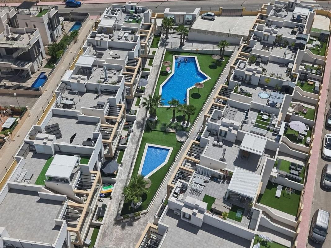 Apartamento 2 habitaciones 86m² en venta - PAU 8