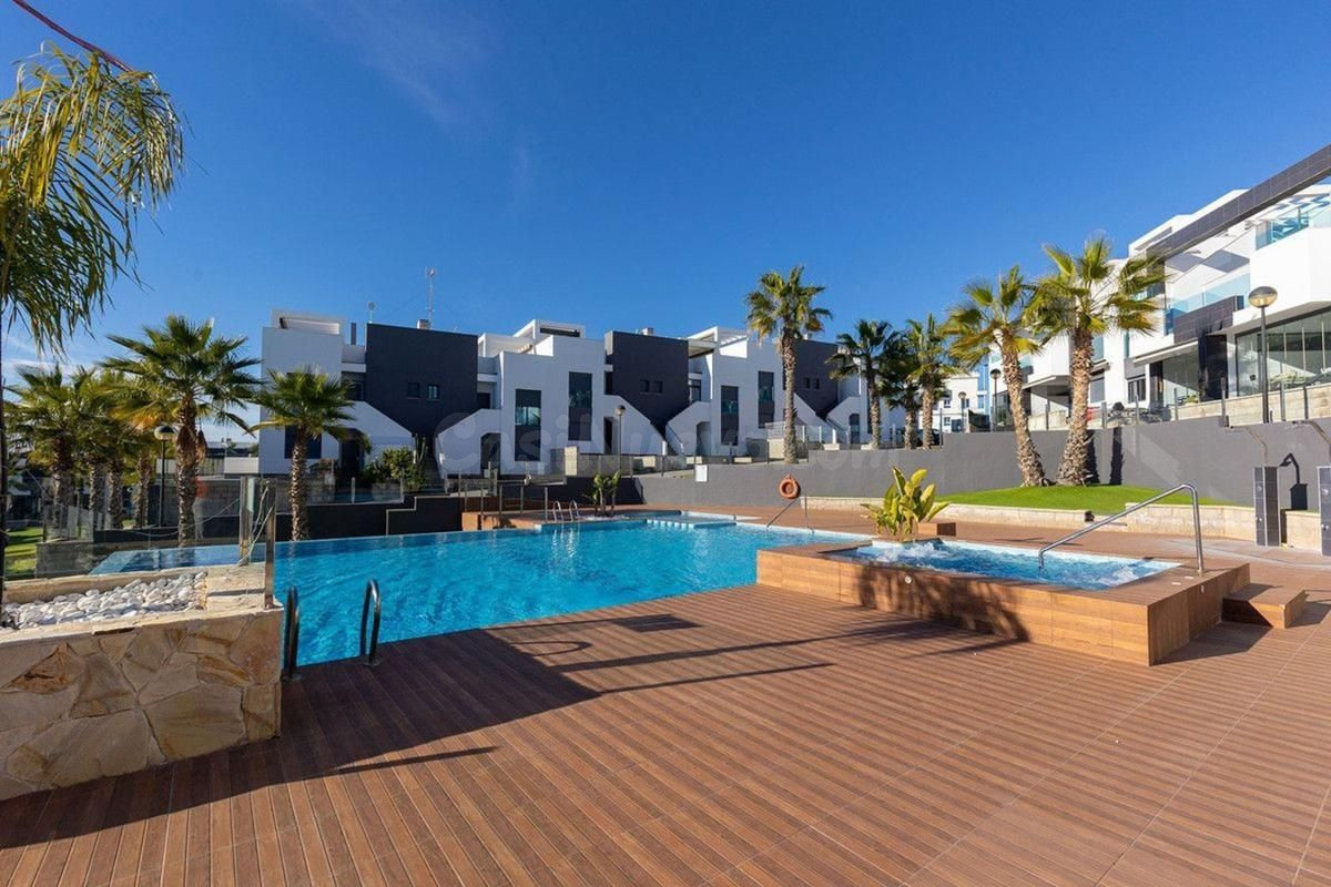 Apartamento 2 habitaciones 74m² en venta - Punta Prima - foto 2