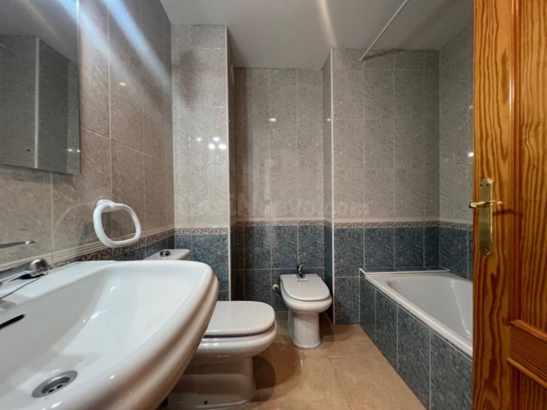 Apartamento 3 habitaciones 105m² en venta - Casco Antiguo - foto 4