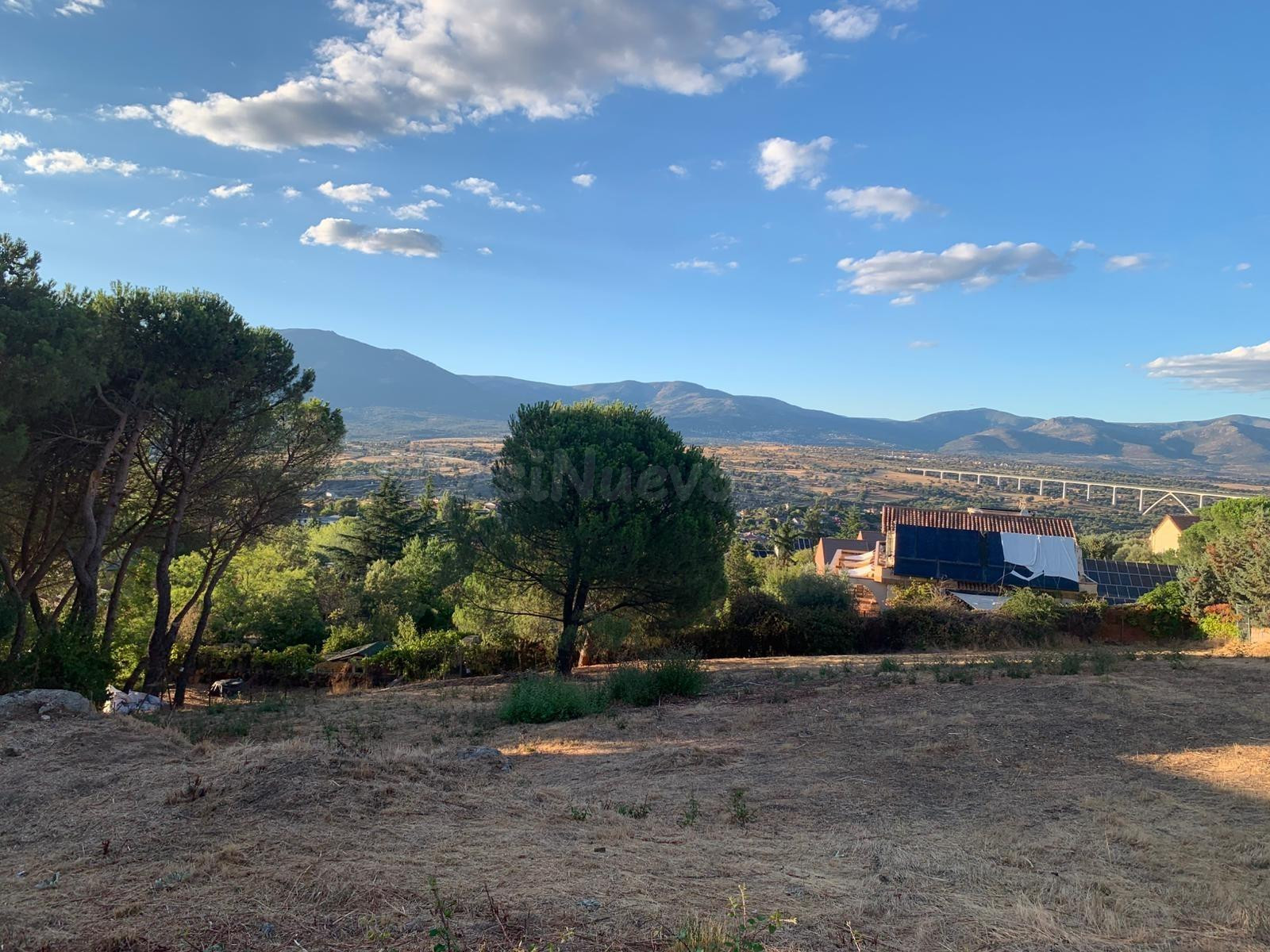 Oportunidad Única: Parcela Urbanizable en Soto del Real - foto 3