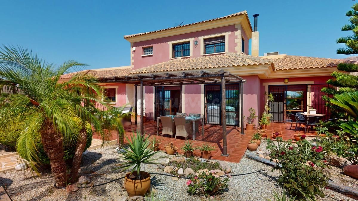 Villa 5 habitaciones 474m² en venta - Las Majadas-Las Moline