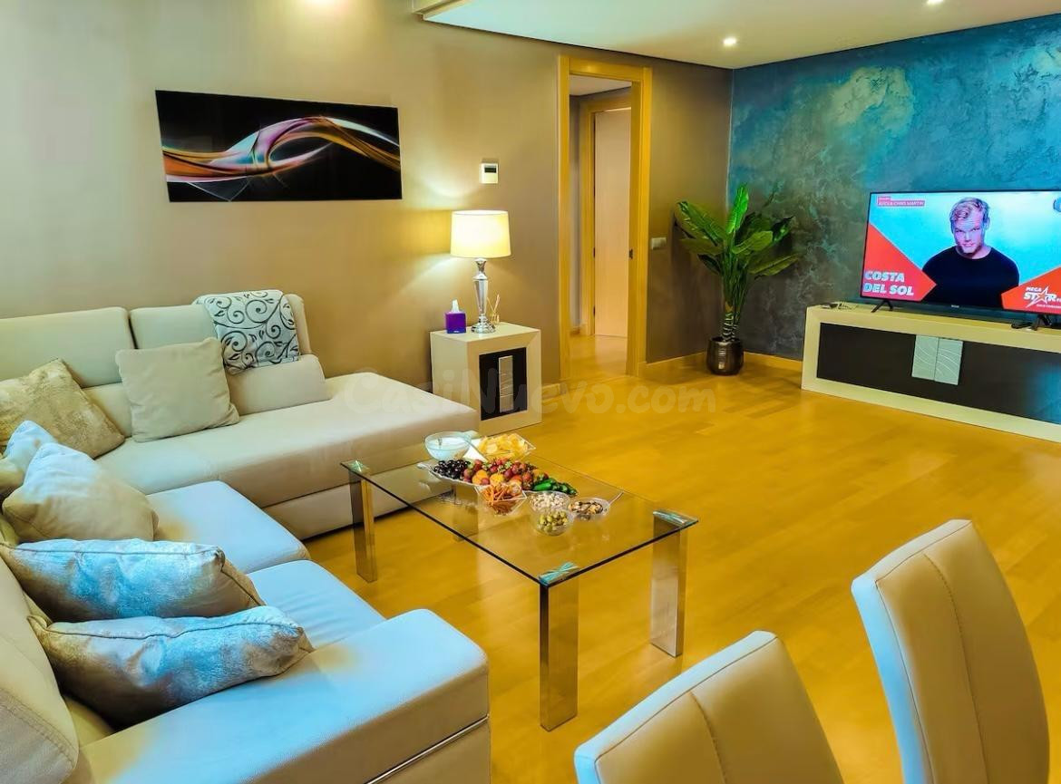 EXCLUSIVO APARTAMENTO CON VISTAS AL MAR