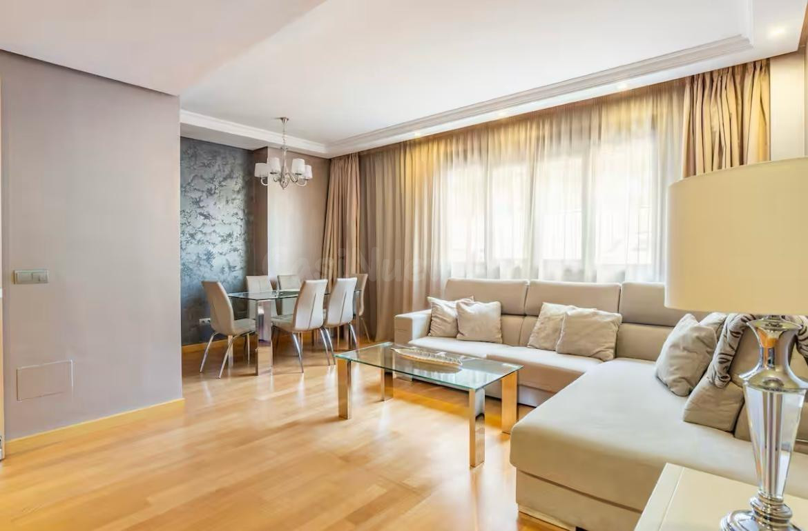 EXCLUSIVO APARTAMENTO CON VISTAS AL MAR - foto 2