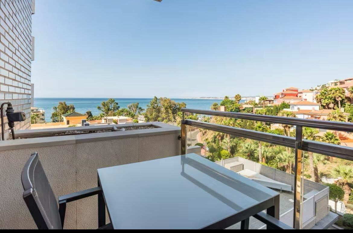 EXCLUSIVO APARTAMENTO CON VISTAS AL MAR - foto 5