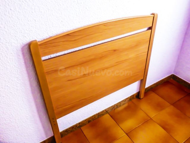 Cabecera cama madera peral natural Zaragoza - foto 3