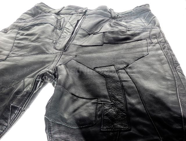 Pantalones de piel artesanales unisex - Diseño único Zaragoza - foto 3