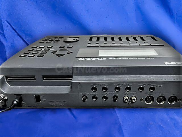 Estudio musical Roland Studio M con sintetizador integrado - Zaragoza - foto 3