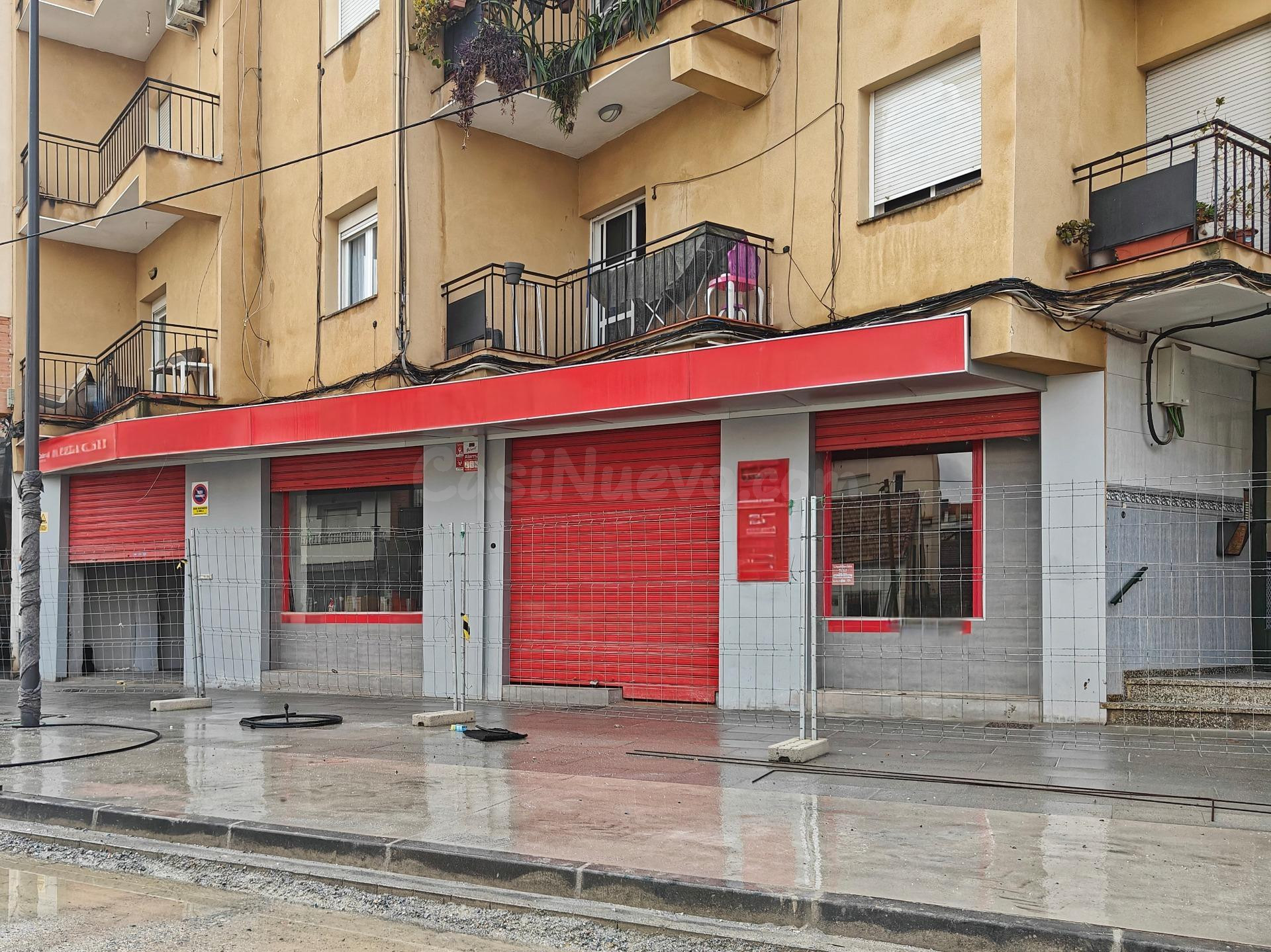 AMPLIO LOCAL CON ubicación INMEJORABLE EN ARMILLA
