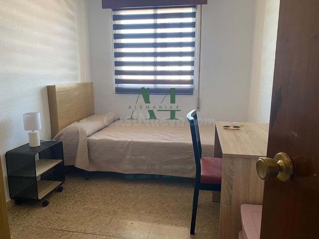 Piso Para estudiantes en pleno centro de Cáceres - foto 5