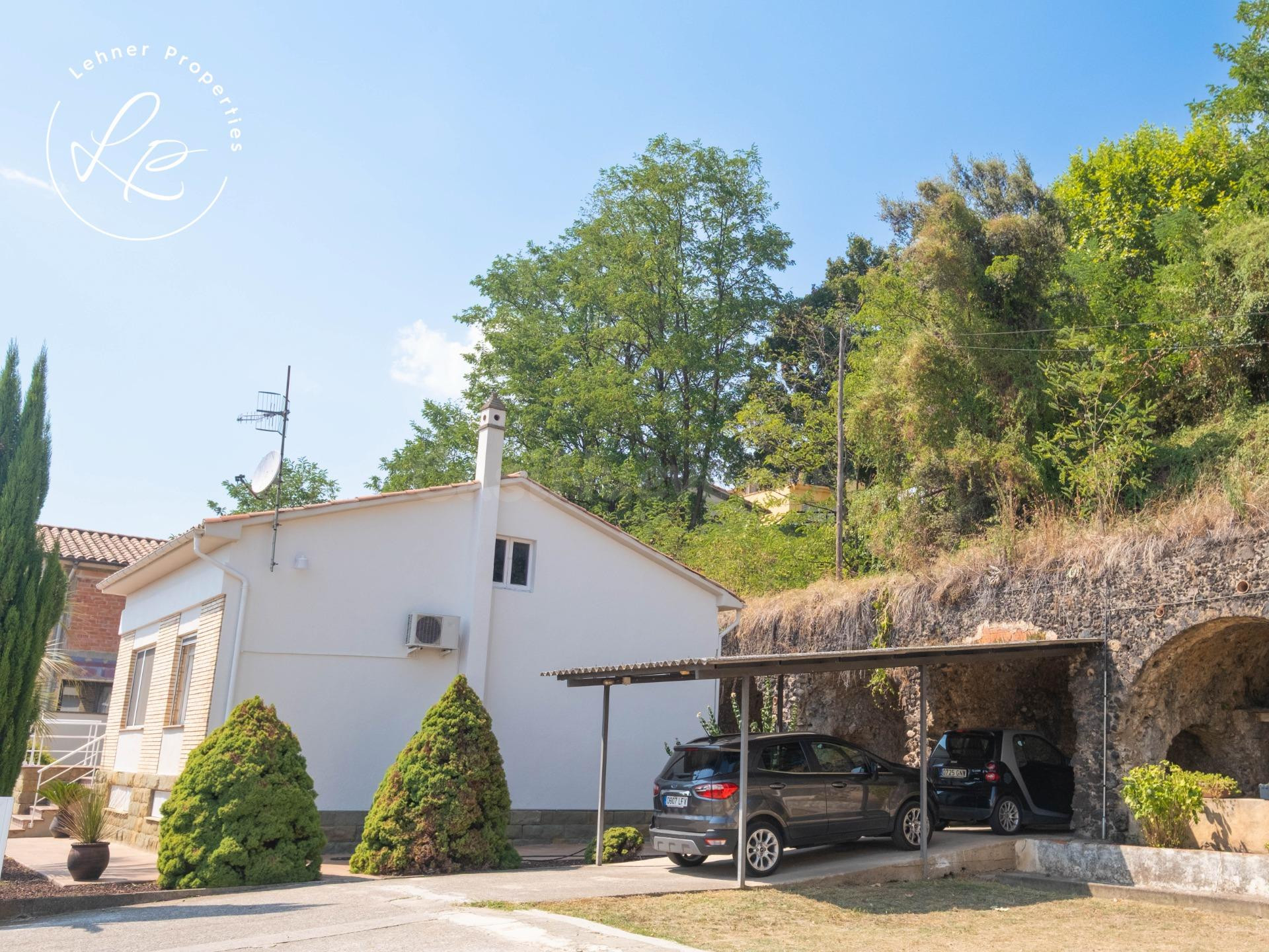 Gran finca urbana a 5 min del centro de Olot . - foto 2