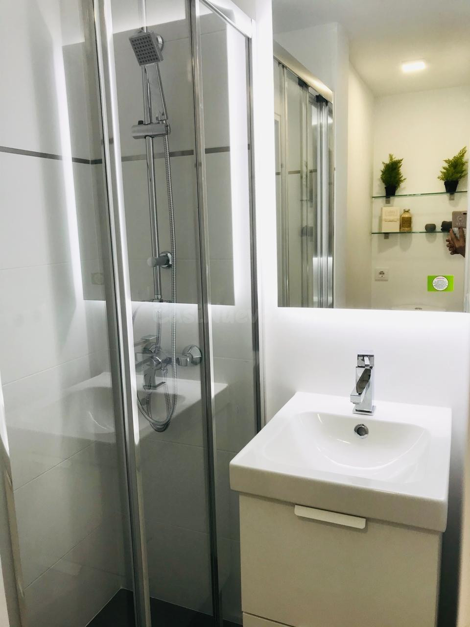 VENTA — Piso reformado en Guindalera - foto 3