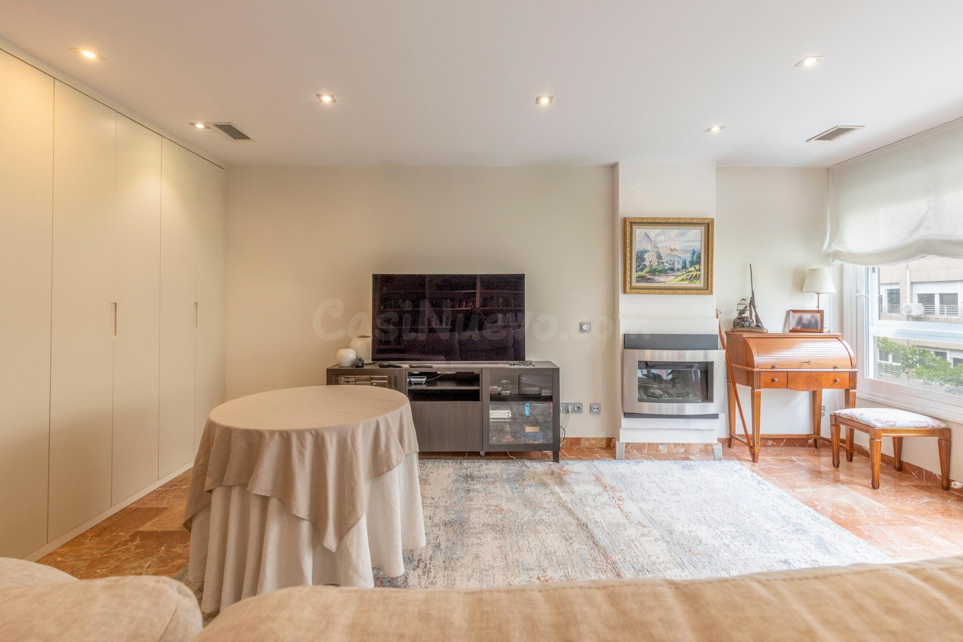Espectacular vivienda en plena Gran Vía de Granada: amplitud - foto 4