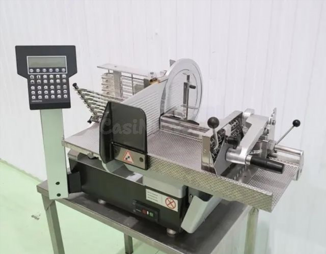 Máquina profesional para cortar fiambres en bloque o abanico - España