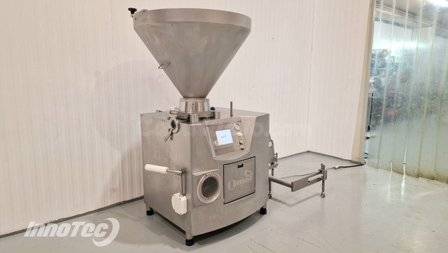 Embutidora profesional continua ICS F20 para producción flexible