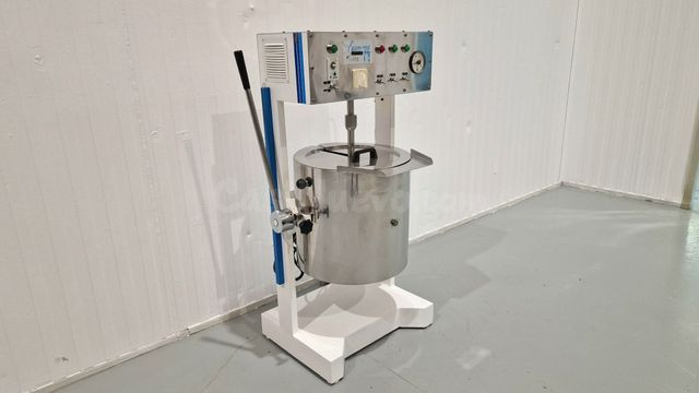 Cocina profesional: Cuece cremas eléctrico 50L con mezclador Gabarro