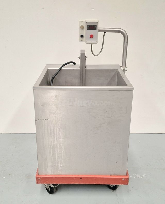 Tanque para retracción de envases al vacío en Madrid