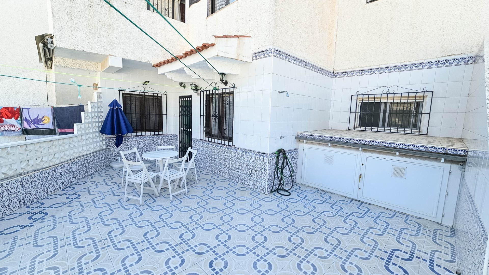 Bungalow de 2 dormitorios con jardín privado - foto 3