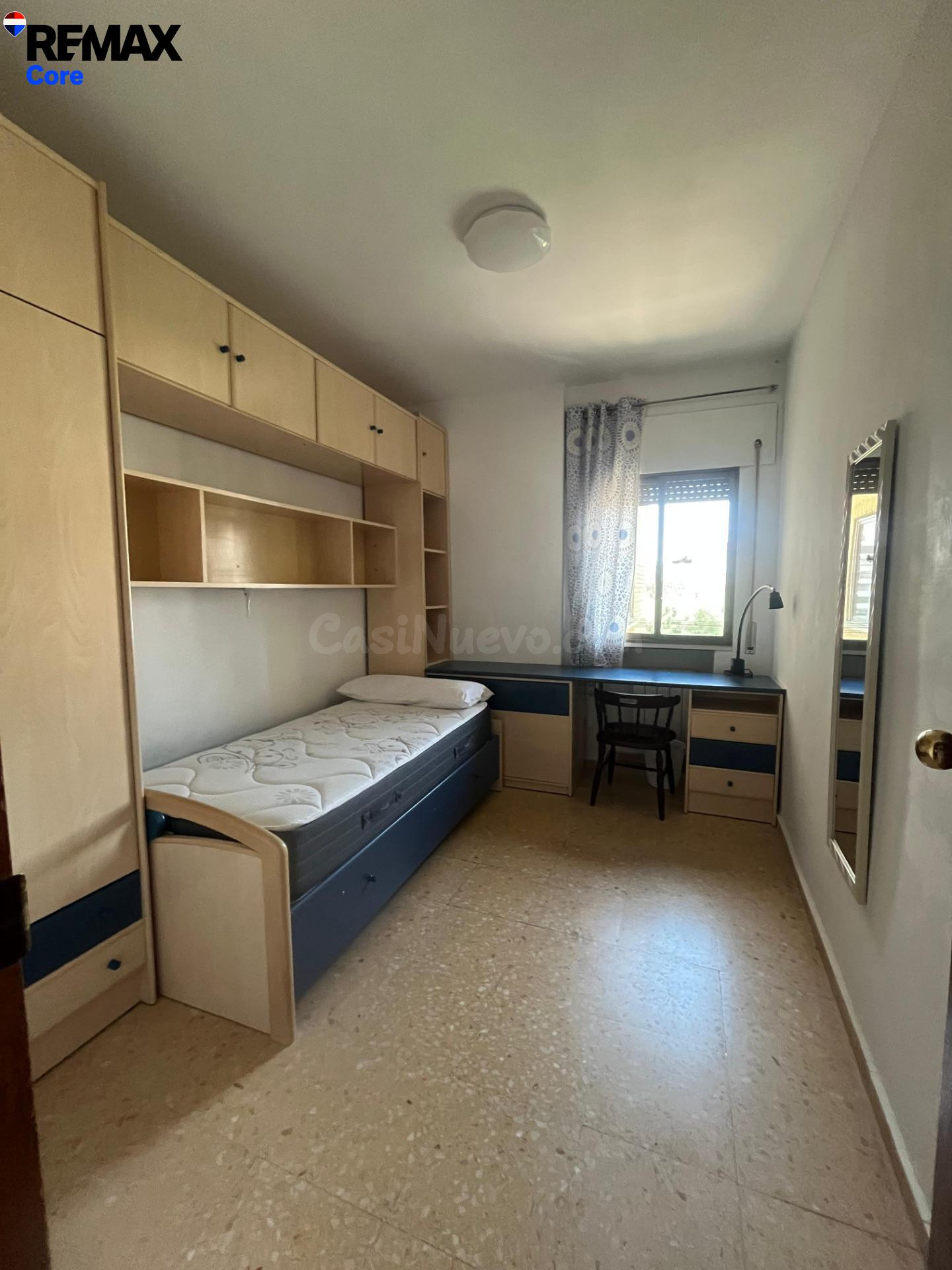 Piso de 4 Hab. y 2 Baños con Calefacción Incluida y Ascensor - foto 5