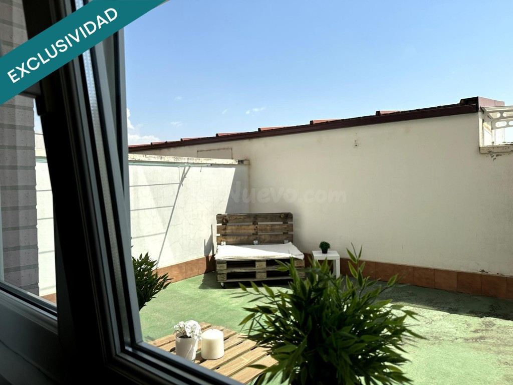 Apartamento con patio privado de 25 m² en Trobajo del Cerece - foto 5