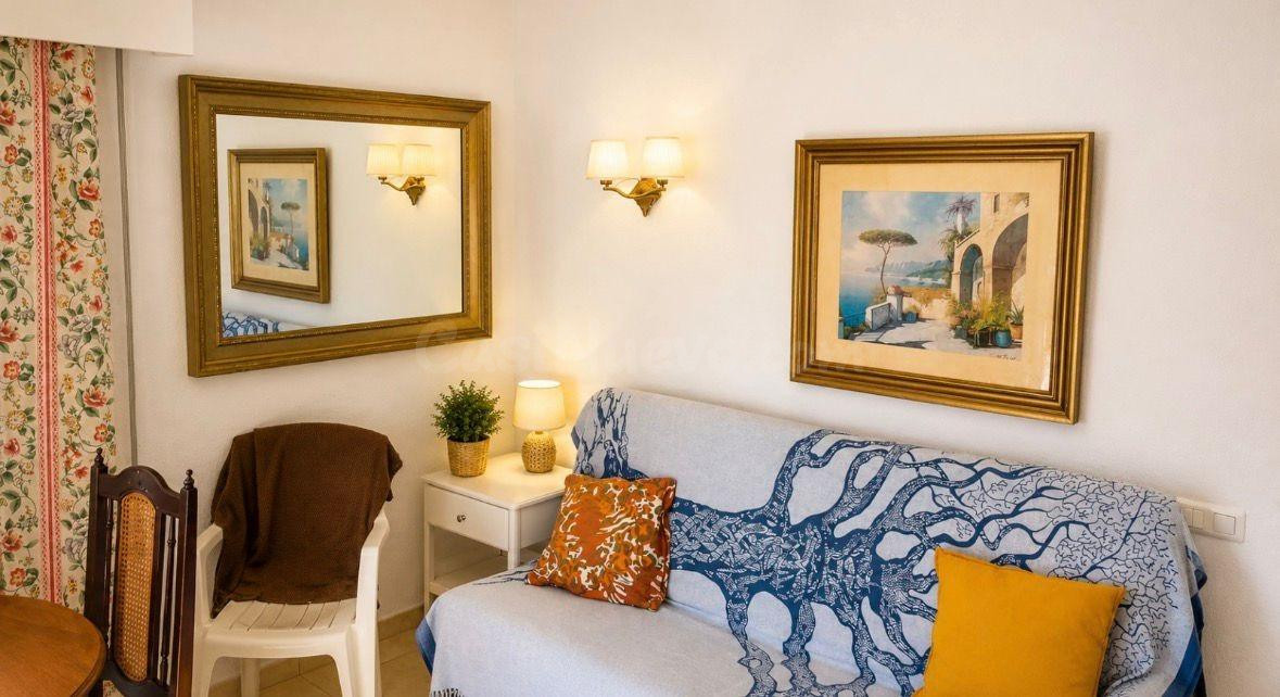 Piso 2 habitaciones 52m² en alquiler - Arroyo de la Miel - foto 3