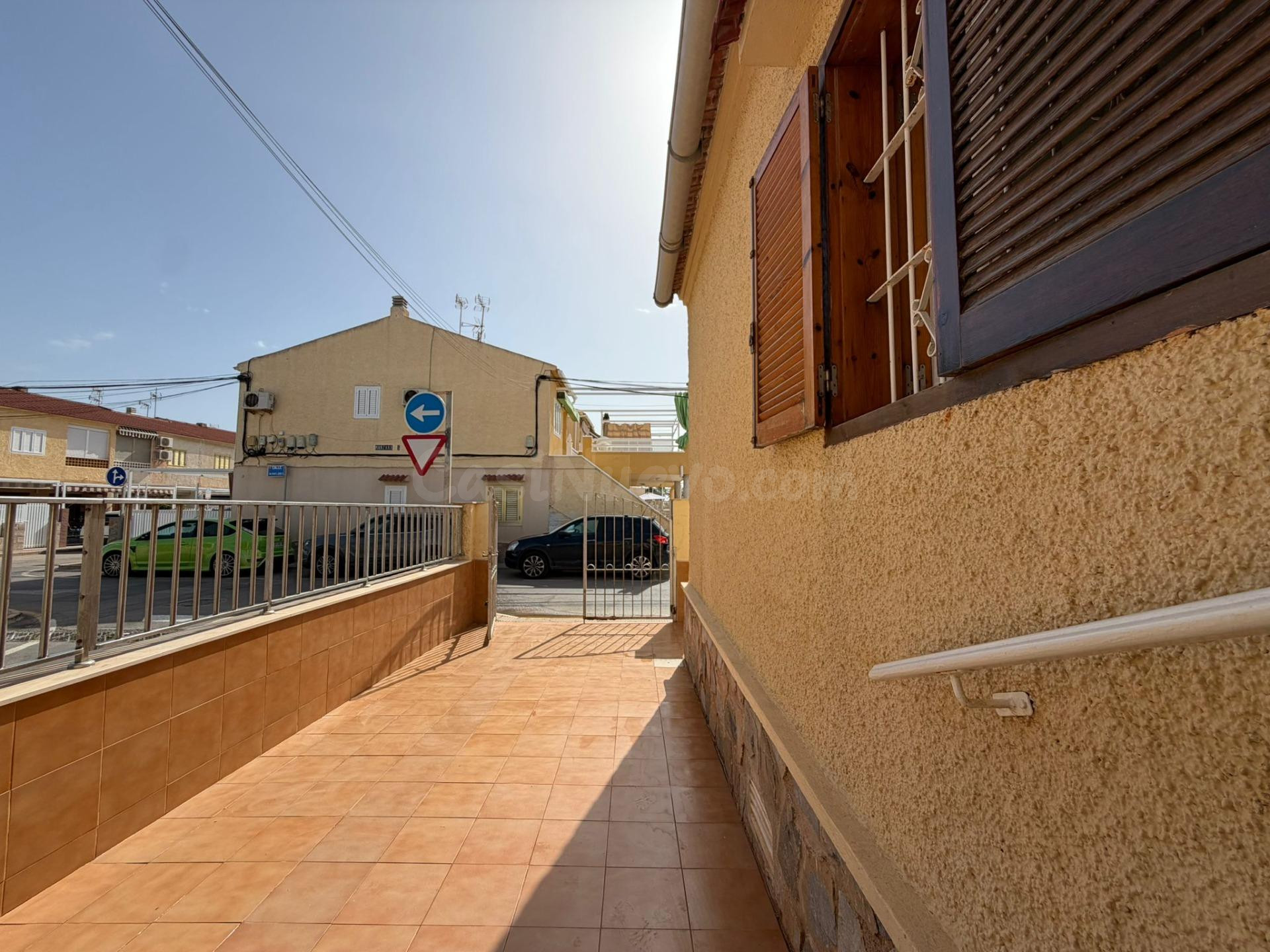 Amplio Pareado en San Pedro del Pinatar - Ideal para Familia - foto 3