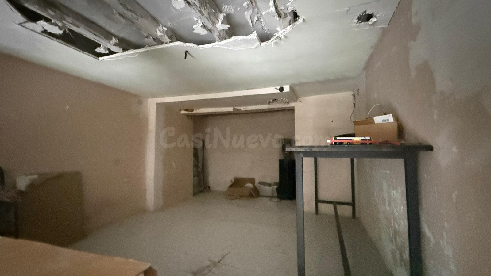 Almacén en Alquiler en el Centro de Reus por €200 - foto 2