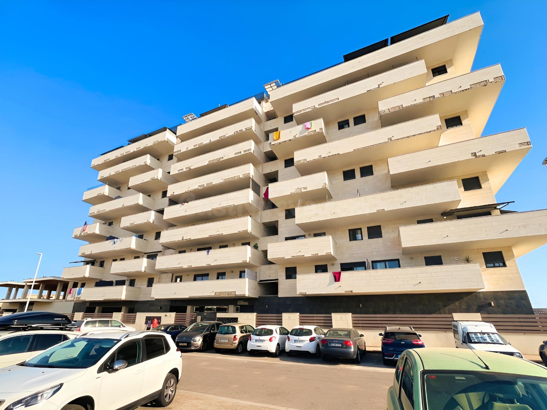 Apartamento de 2 habitaciones con terraza, piscina, pádel, p - foto 3