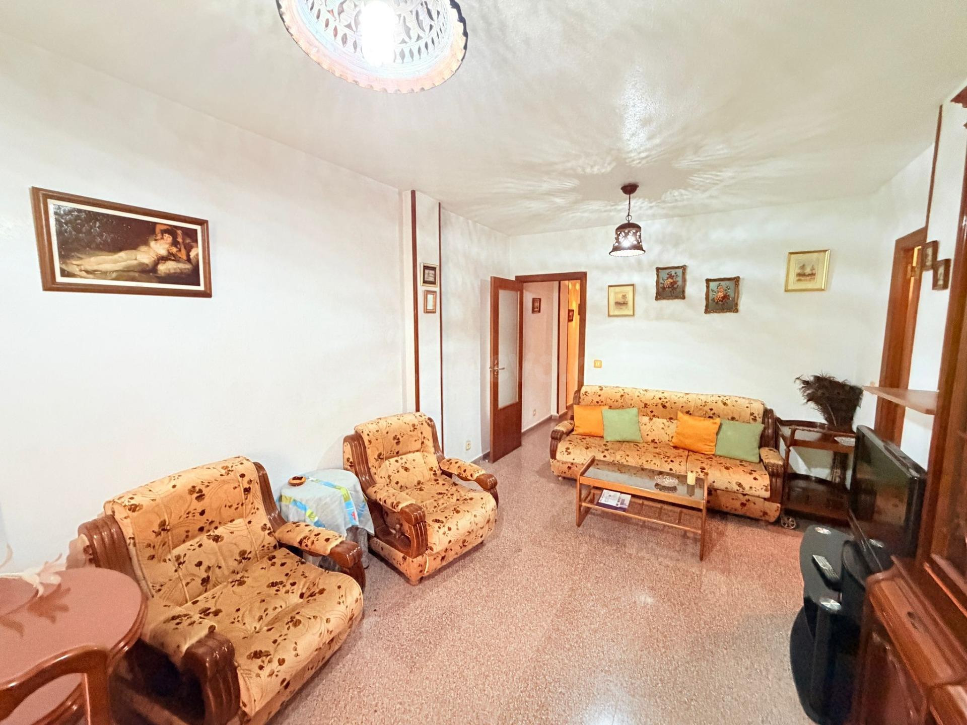 Piso de 4 habitaciones en Benisaudet, Alicante - foto 4
