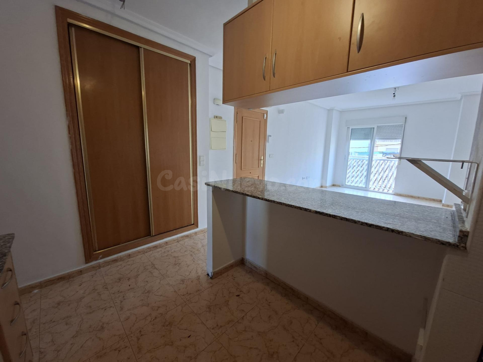 ¡¡¡ESTUPENDA OPORTUNIDAD!!! APARTAMENTO CENTRICO EN SAN JAVI - foto 3