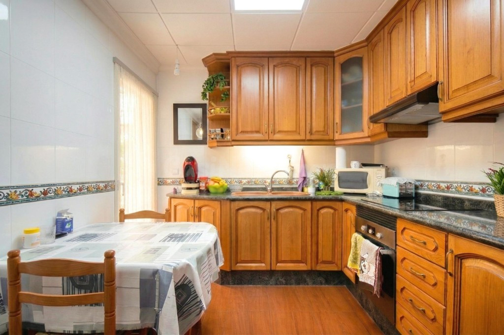 En venta, vivienda exterior con 3 habitaciones y sin gastos de comunidad en Betxí