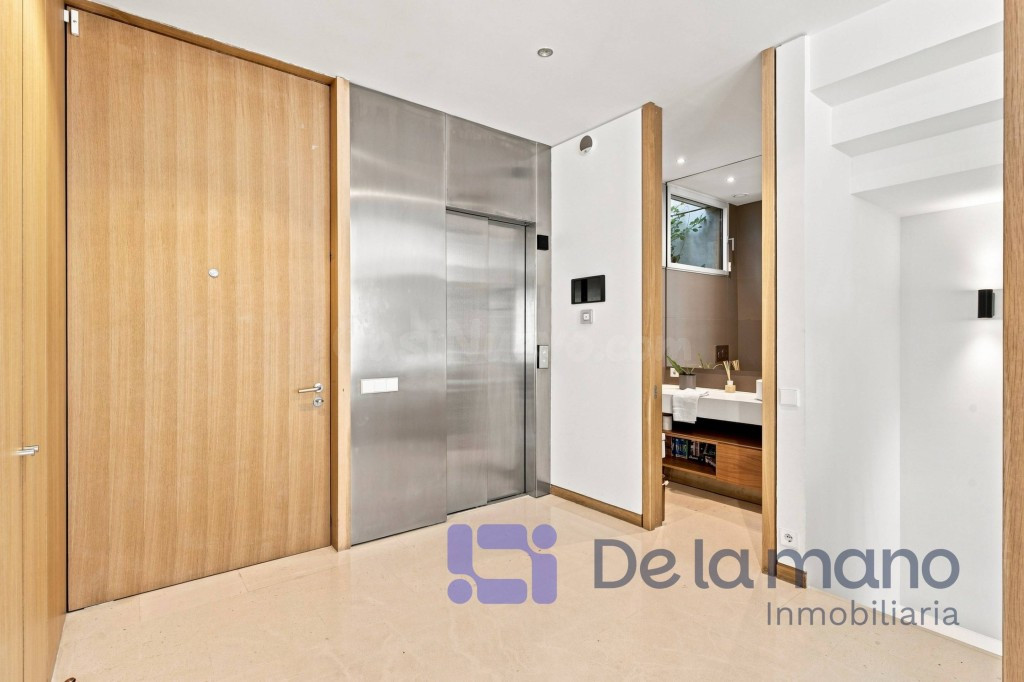 CHALET DE LUJO EN ZONA SEGURA Y EXCLUSIVA DE MADRID - foto 4