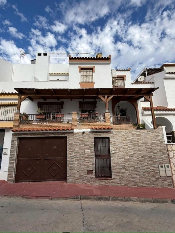 Casa-Chalet en Venta en Churriana Málaga