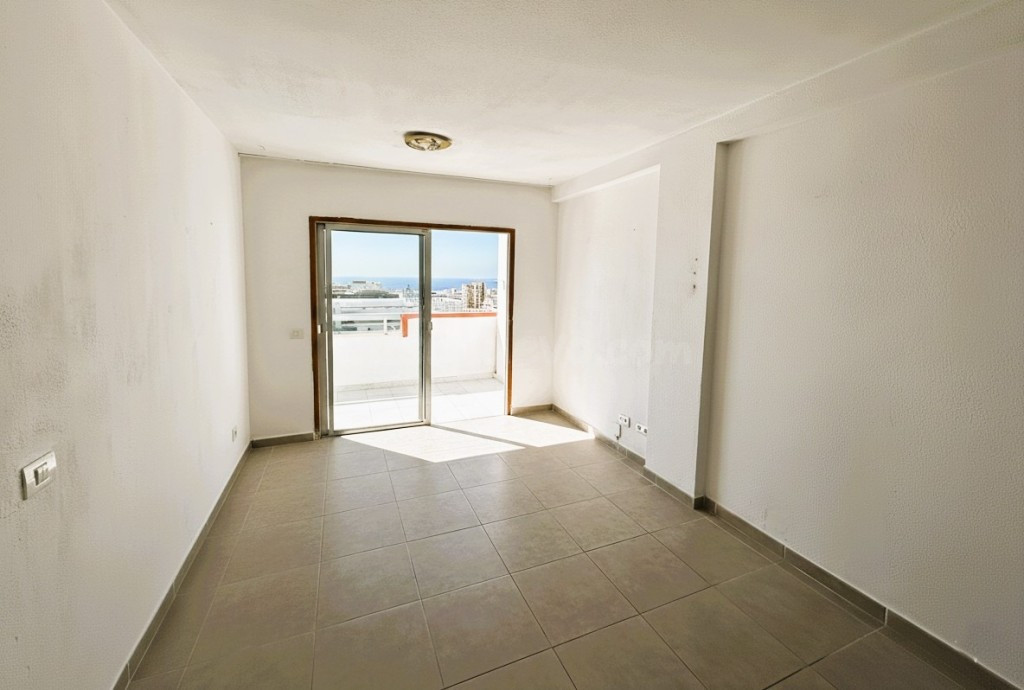 Acogedor apartamento con terraza y vistas al mar en Playa de - foto 2