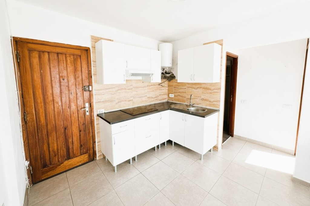 Acogedor apartamento con terraza y vistas al mar en Playa de - foto 5